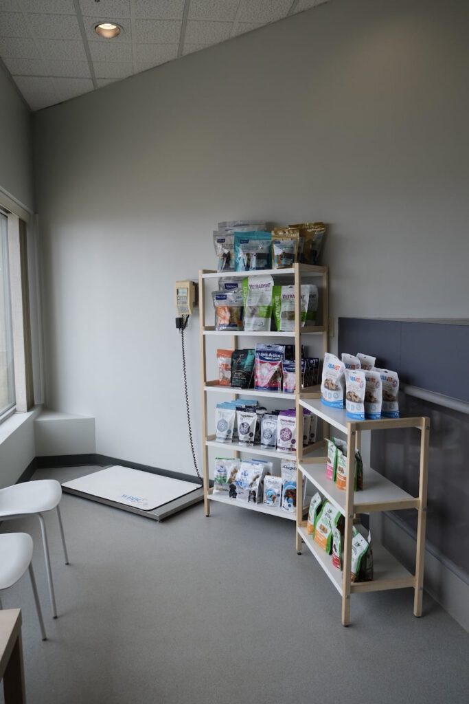 Interior River Heights Animal Hospital 2