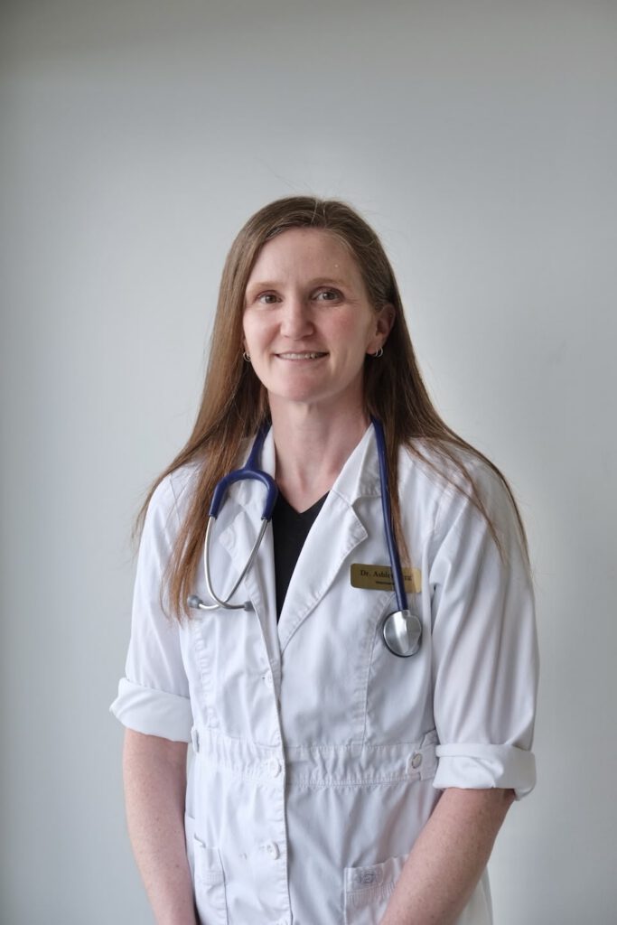 Team Ashley Begg Veterinarian River Heights Animal Hospital 1